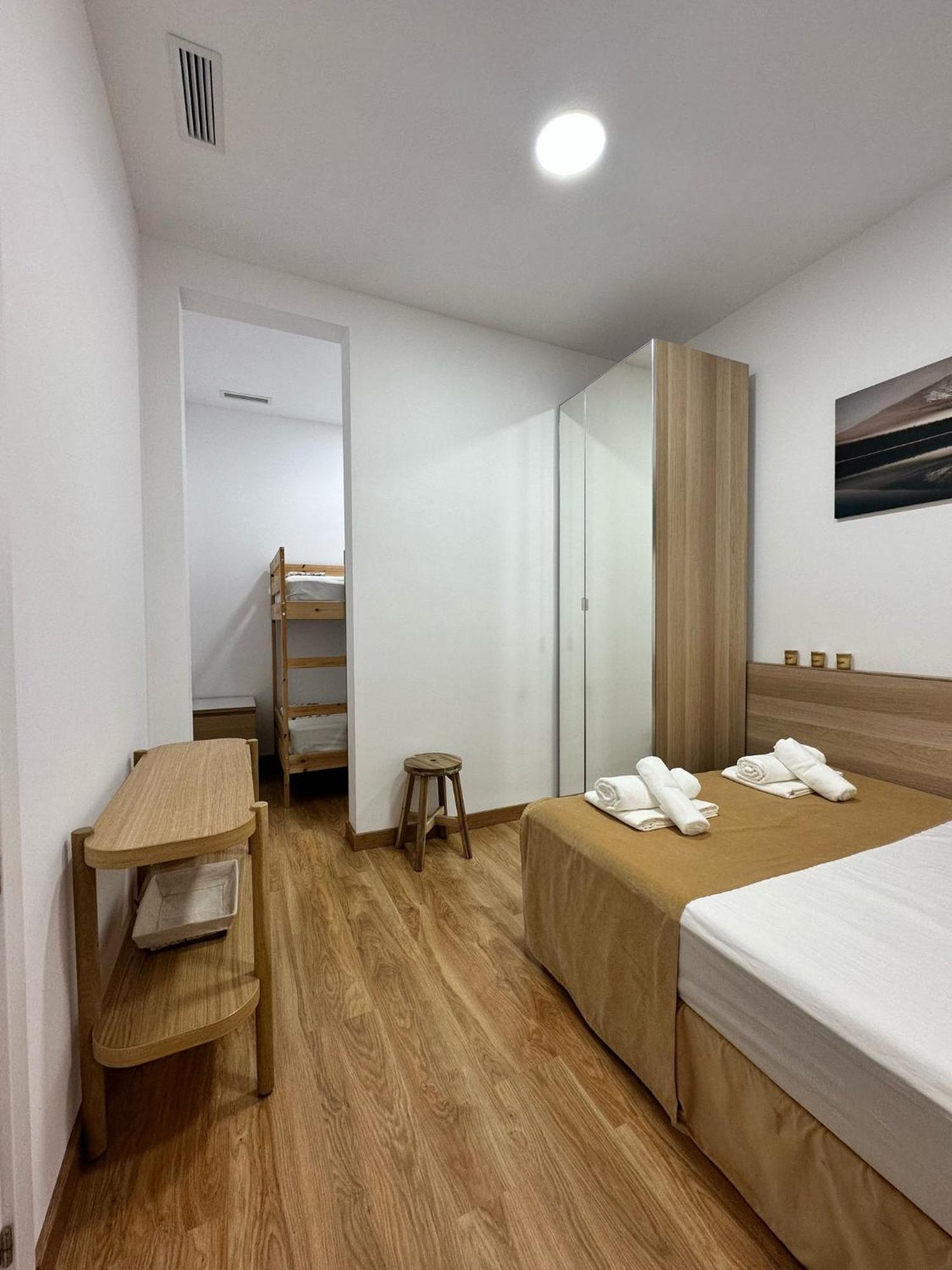 Appartement Mi Casa Es Tu Casa à L'Hospitalet de Llobregat Extérieur photo